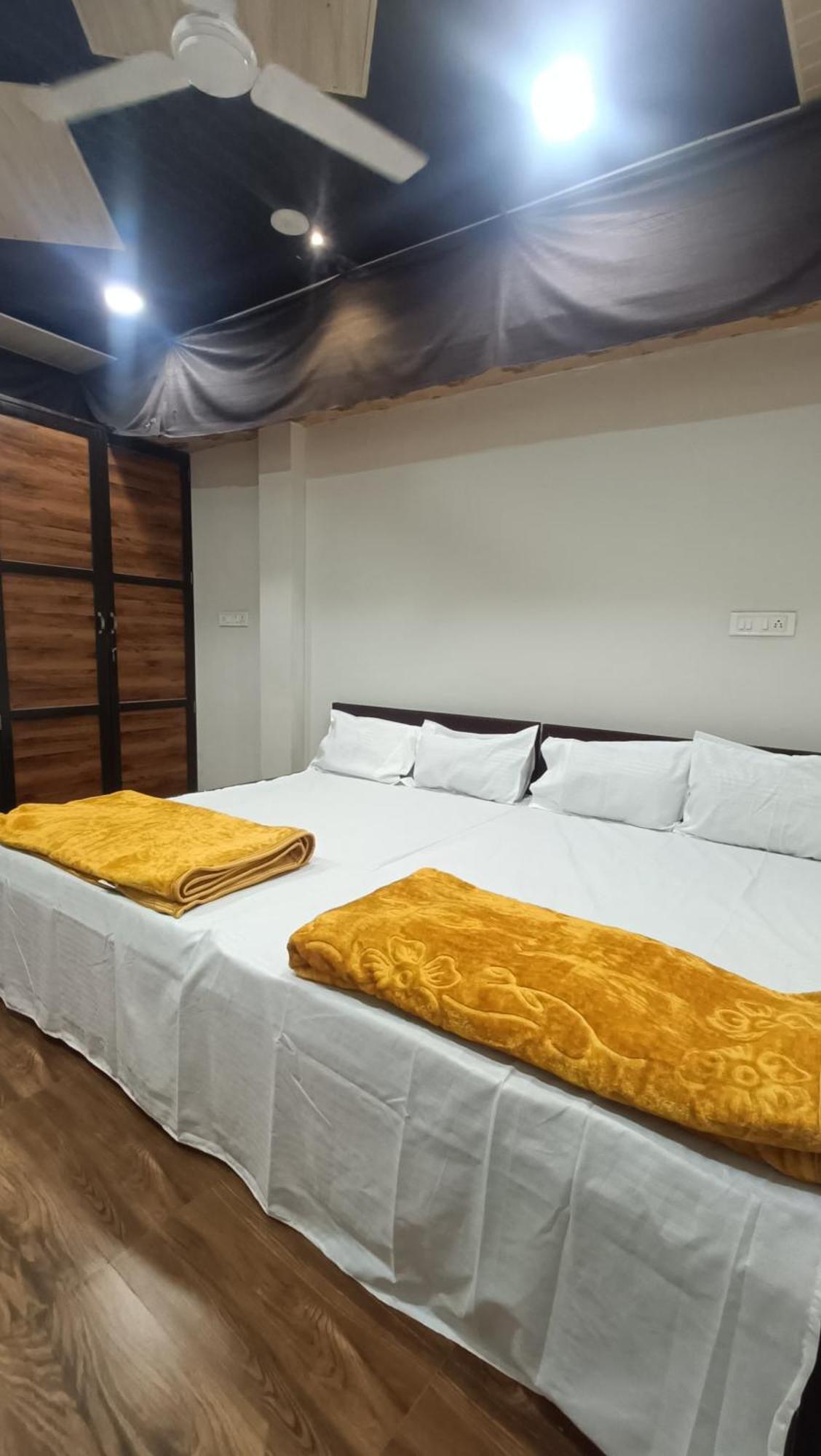 Mangaldeep Guest House Ujjain Zewnętrze zdjęcie